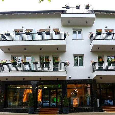 Emerald Boutique Hotel Tirana Exterior foto